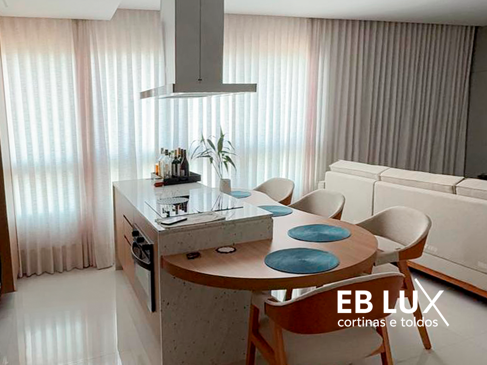 Cortinas Tradicionais em Tecido EB LUX